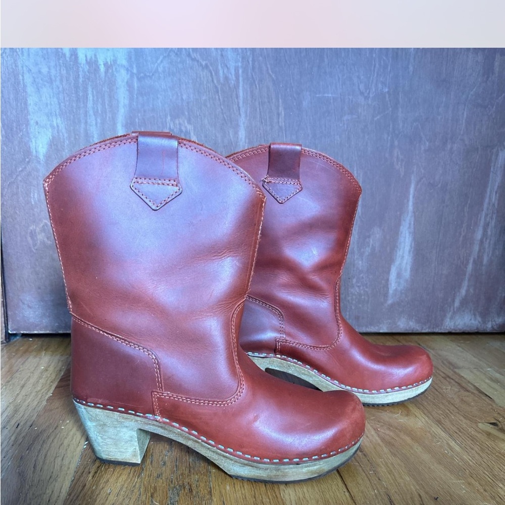 Sanita Gorgeous Leather Heeled Boots
